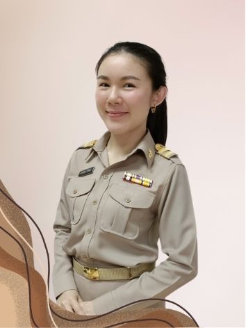 นางสาวญาณัจฉรา คำชมภู