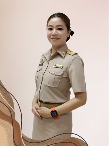 นางสาววรรณิภา  อัฐวงศ์