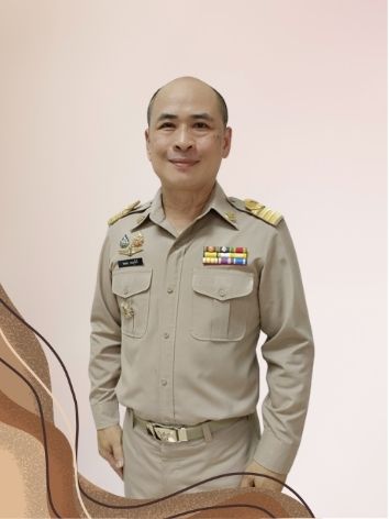 นายพลดล  เจนนุวัตร์