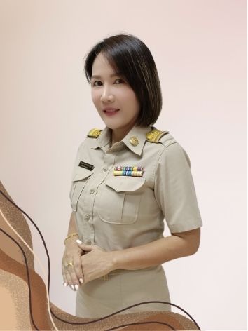 นางสาวณิชาพัฒน์ เทพหัสดิน ณ อยุธยา