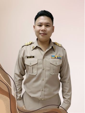 นายพูนศักดิ์  วิภูสมิทธ์